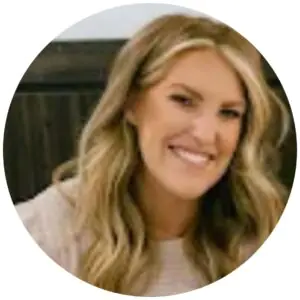chelsea - positive review - hypnosis for Money blocks and lack of self confidence san diego