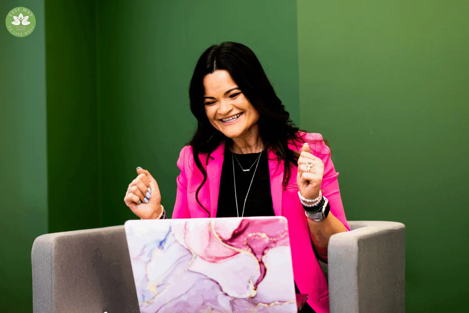 Leticia Oliveira leading a private virtual hypnotherapy session for a Point Loma client